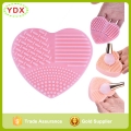 New Design Heart Finger Glove Make Up Brush Cleaner