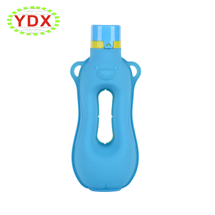 drinking silicone bottle