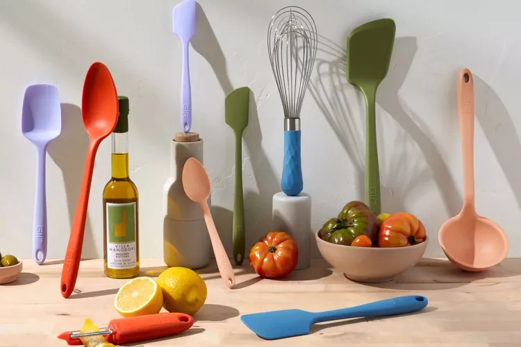 Silicone kitchen tools